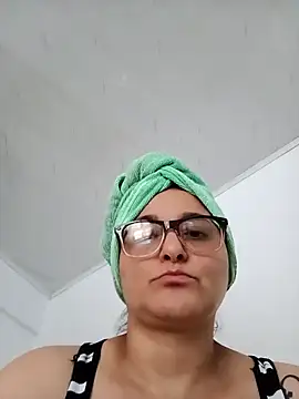 natalliecoopers online show from February 8, 9:34 pm