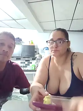 natalliecoopers online show from February 24, 12:33 am