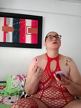 natalliecoopers online show from February 13, 8:53 pm