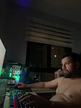 NinoEstouranel online show from January 12, 5:03 am