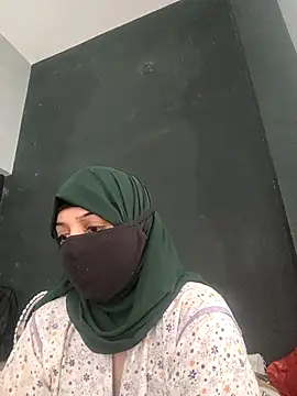 Snapshot of Tamilfathi chatting on February 11, 6:02 am Tamilfathi online show from February 11, 6:02 am