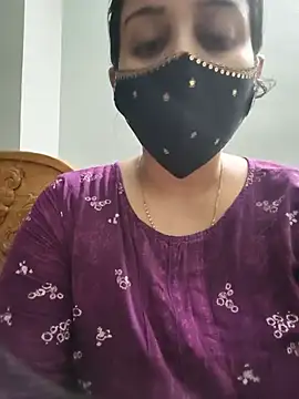 Snapshot of Tamilfathi chatting on July 13, 2:05 pm Tamilfathi online show from July 13, 2:05 pm