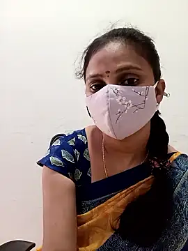 Snapshot of ammulu_sexy chatting on January 19, 5:44 am ammulu sexy online show from January 19, 5:44 am