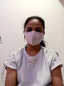 Snapshot of ammulu_sexy chatting on February 18, 3:48 am ammulu sexy online show from February 18, 3:48 am