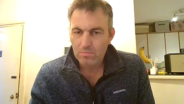 Snapshot of Hakfin666 chatting on June 30, 4:12 am Hakfin666 online show from June 30, 4:12 am