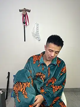 TOYOTA-01 online show from February 4, 2:01 pm