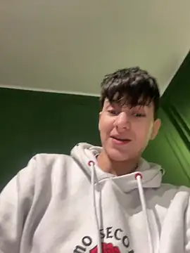 ravenryx online show from February 10, 3:33 pm