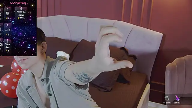 ravenryx online show from February 6, 4:58 pm