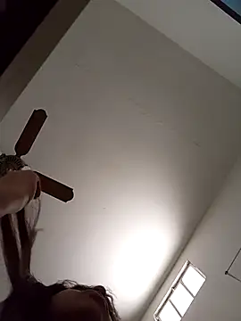 Snapshot of darkgodessone chatting on February 14, 2:39 pm darkgodessone online show from February 14, 2:39 pm