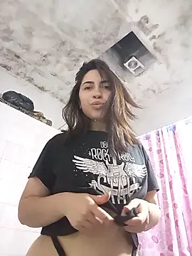 Snapshot of darkgodessone chatting on January 9, 12:06 am darkgodessone online show from January 9, 12:06 am