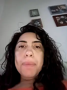 Snapshot of darkgodessone chatting on February 19, 12:02 pm darkgodessone online show from February 19, 12:02 pm