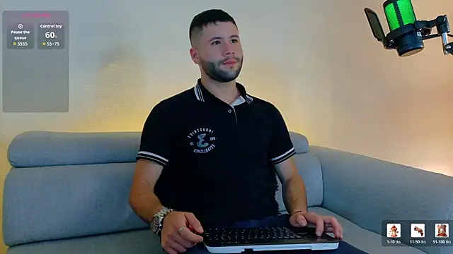 AndyKnoxx online show from April 5, 7:53 pm
