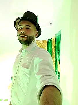 AndyKnoxx online show from March 17, 7:17 pm