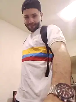 Snapshot of AndyKnoxx chatting on February 27, 7:46 pm AndyKnoxx online show from February 27, 7:46 pm