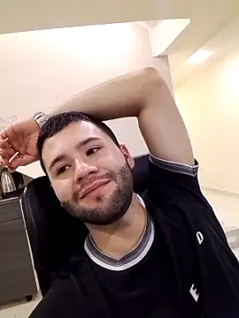 Snapshot of AndyKnoxx chatting on February 20, 7:27 pm AndyKnoxx online show from February 20, 7:27 pm