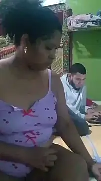 Isabel and Heckler online show from February 12, 11:21 am