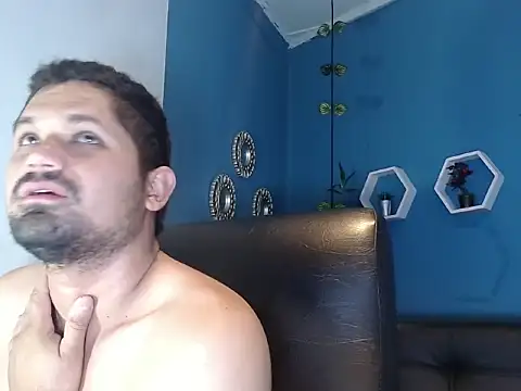 kartherpenerico23 online show from January 8, 7:31 pm