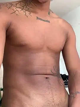 Snapshot of ed_Cj88 chatting on February 25, 4:29 pm ed Cj88 online show from February 25, 4:29 pm