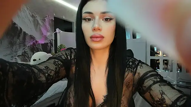 Ivy Bellee online show from February 19, 5:37 am