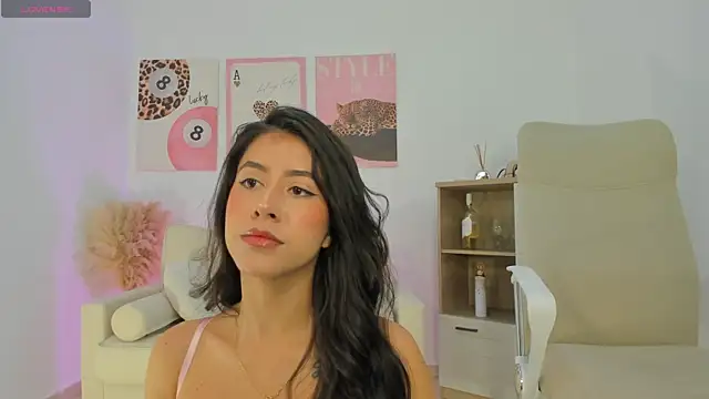 Sussan Monroe online show from April 18, 9:22 am