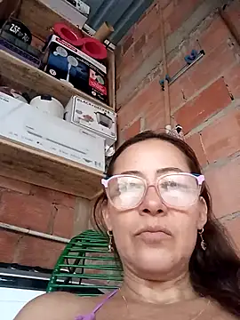 Salome 69 online show from March 12, 1:15 pm