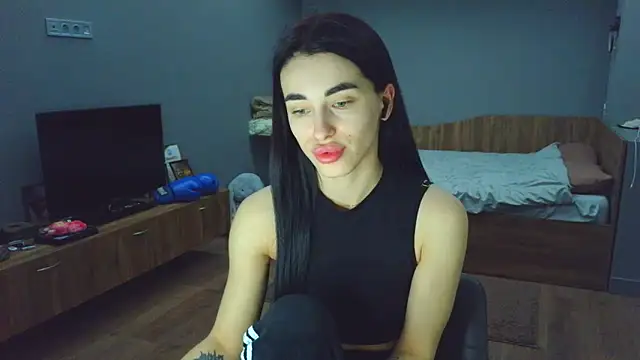 Vlada Elfie online show from April 13, 5:28 pm