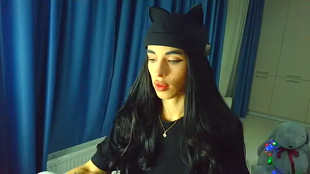 Vlada Elfie online show from February 22, 4:19 pm