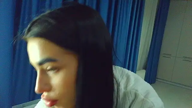 Vlada Elfie online show from March 8, 5:38 pm