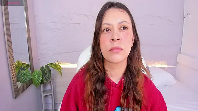 lanna 18  online show from June 12, 11:52 am