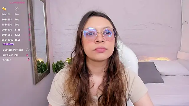 lanna 18  online show from July 13, 1:21 pm