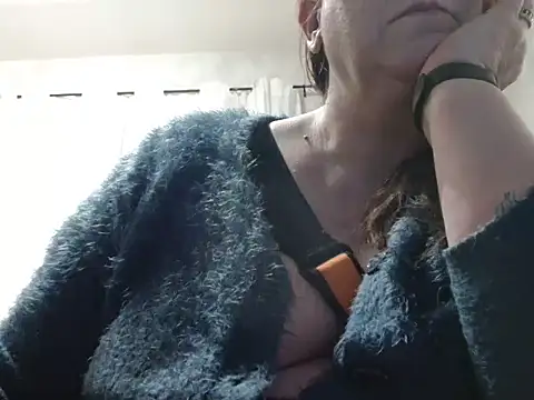 xmyriamx online show from January 31, 8:07 pm