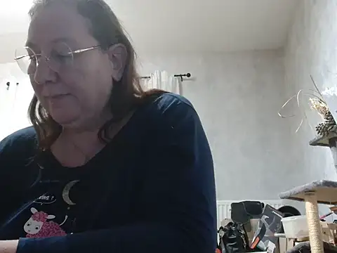 xmyriamx online show from February 25, 7:36 pm