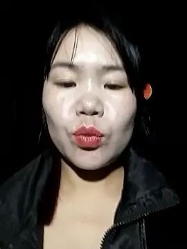 him220 online show from February 12, 1:33 pm