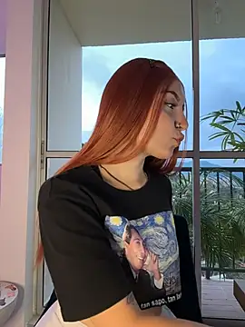 alesziarose  online show from March 18, 11:16 pm