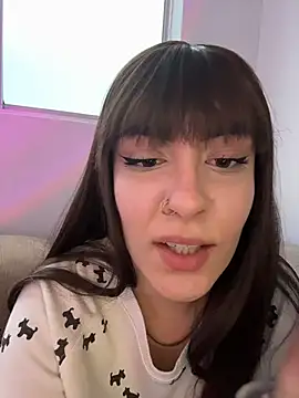 alesziarose  online show from January 5, 10:46 pm