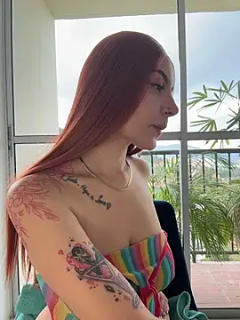 alesziarose  online show from March 13, 10:26 pm