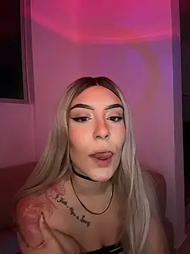 alesziarose  online show from January 15, 12:14 am