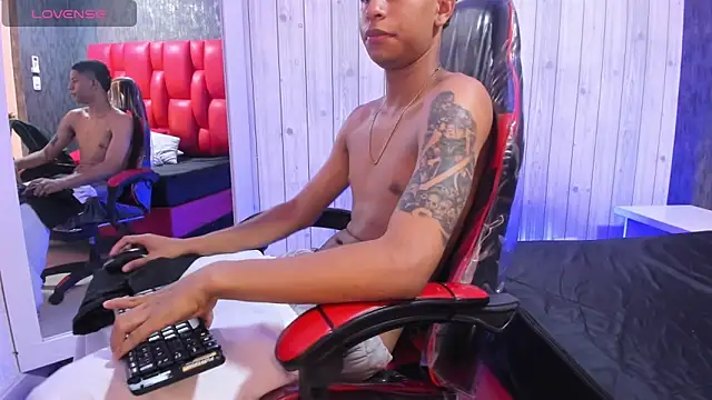  erick j online show from March 7, 8:25 pm