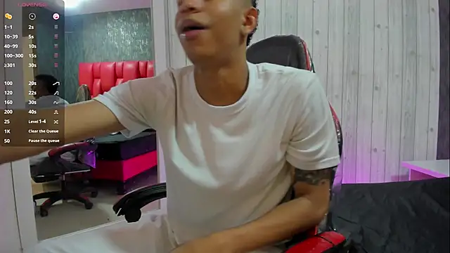  erick j online show from March 13, 8:25 pm