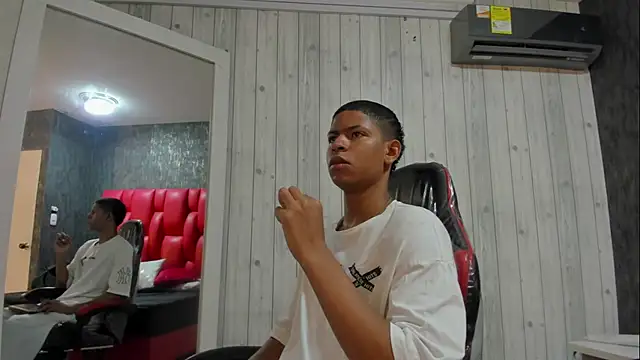  erick j online show from March 23, 8:08 pm