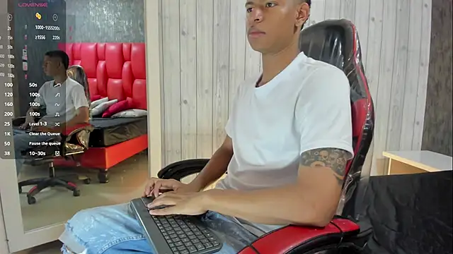  erick j online show from April 6, 8:10 pm