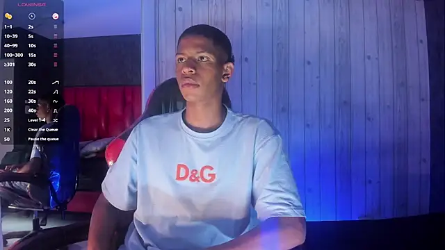 Snapshot of _erick_j chatting on February 14, 9:04 pm erick j online show from February 14, 9:04 pm