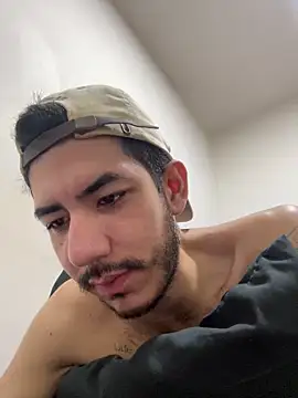 vinihfeh online show from February 3, 6:33 am