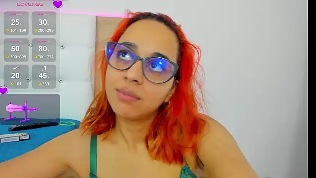 Snapshot of anna_taylor_ chatting on February 27, 6:57 am anna taylor online show from February 27, 6:57 am