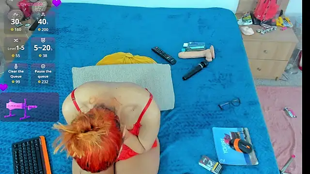 Snapshot of anna_taylor_ chatting on February 27, 8:30 pm anna taylor online show from February 27, 8:30 pm