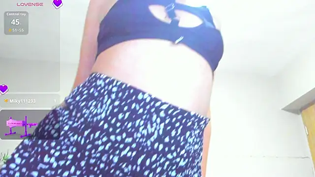 Snapshot of anna_taylor_ chatting on February 1, 5:27 am anna taylor online show from February 1, 5:27 am