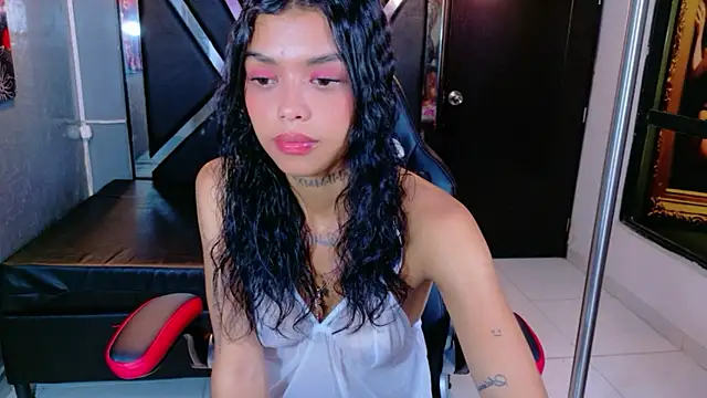 Natassha Teen online show from January 14, 8:01 pm