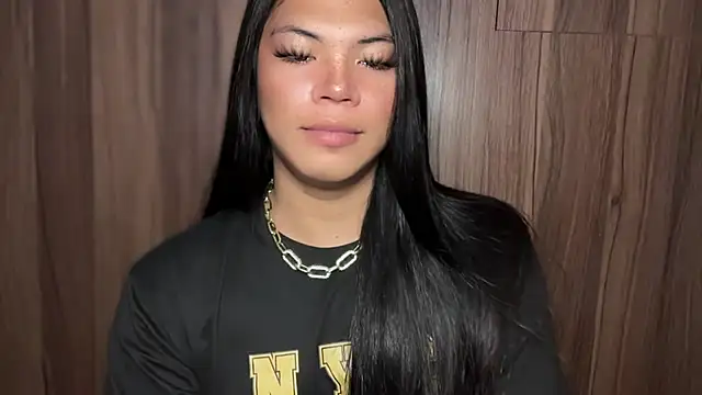 Snapshot of MrKottysplay chatting on February 19, 2:41 am MrKottysplay online show from February 19, 2:41 am