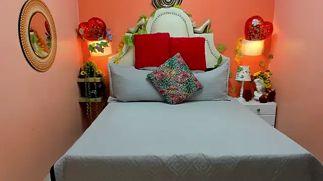 Snapshot of Dalila_Najjar_ chatting on May 29, 2:45 pm Dalila Najjar online show from May 29, 2:45 pm