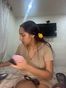 Snapshot of Eve_Ritz chatting on July 19, 5:49 am Eve Ritz online show from July 19, 5:49 am